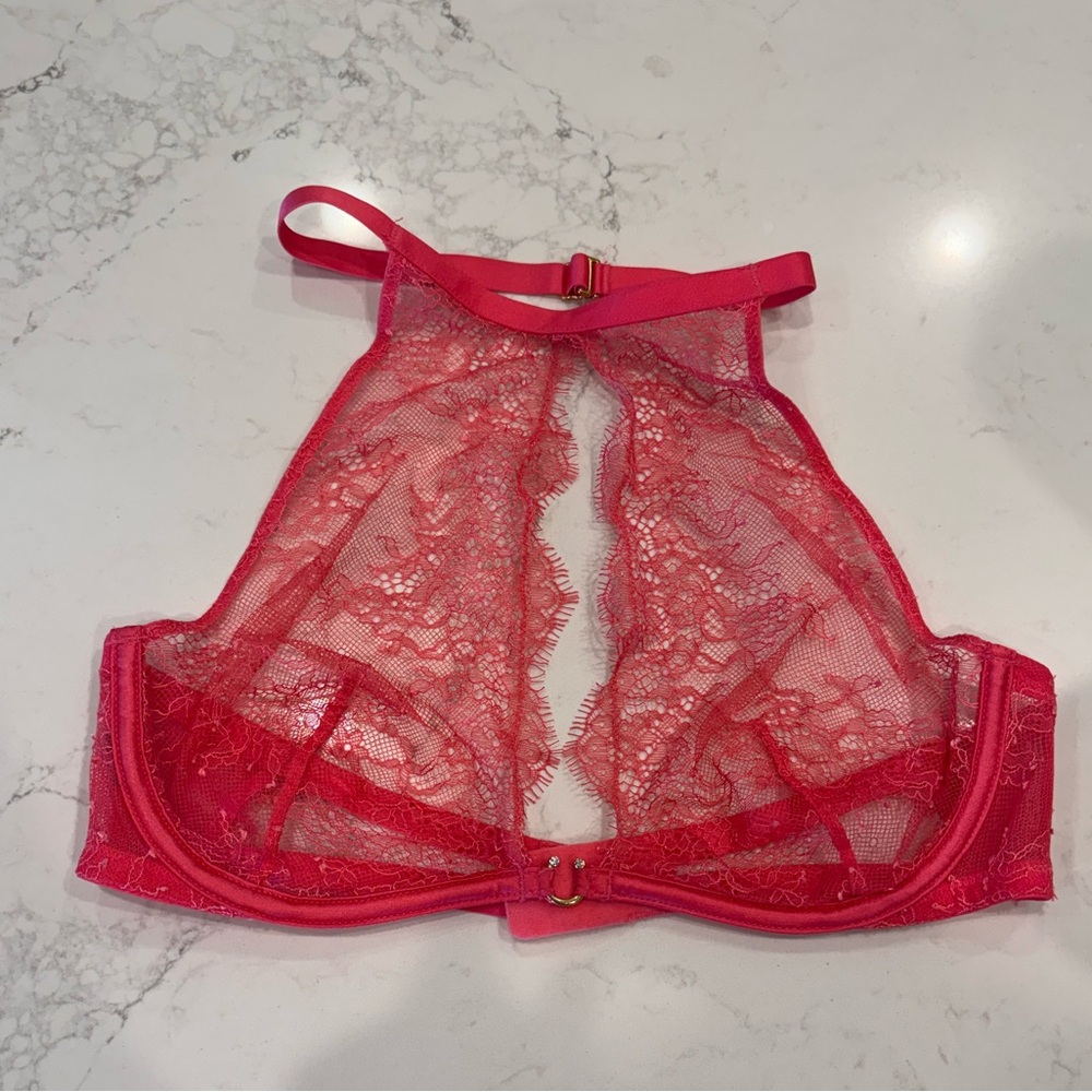 Gorgeous VS High-Neck Lace Bra